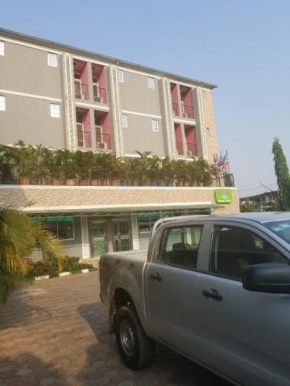 Room in Lodge - Solab Hotel and Suites Ikeja